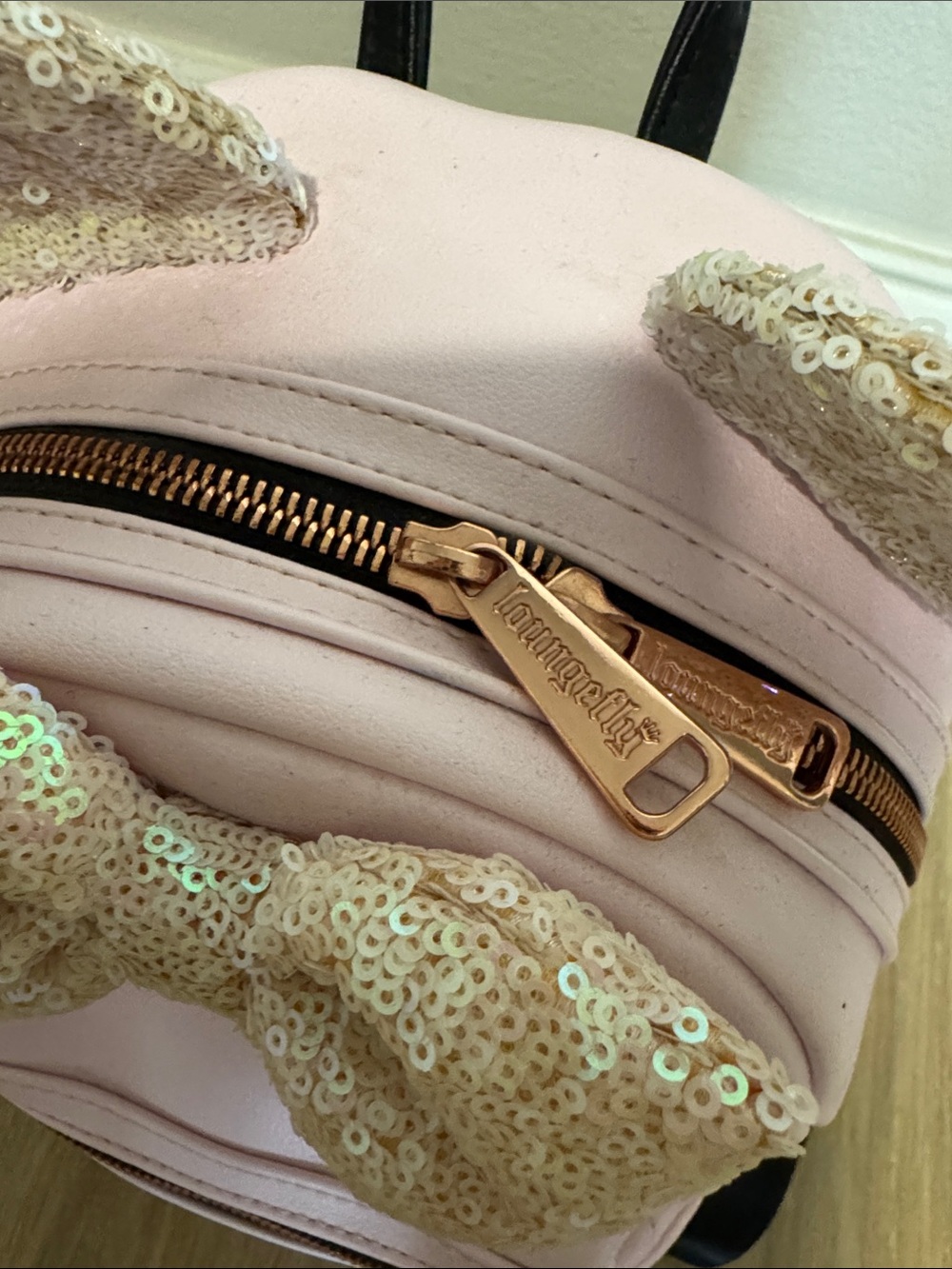Disney Loungefly Pink Sequin Bow Mini Backpack - Picture 2 of 4